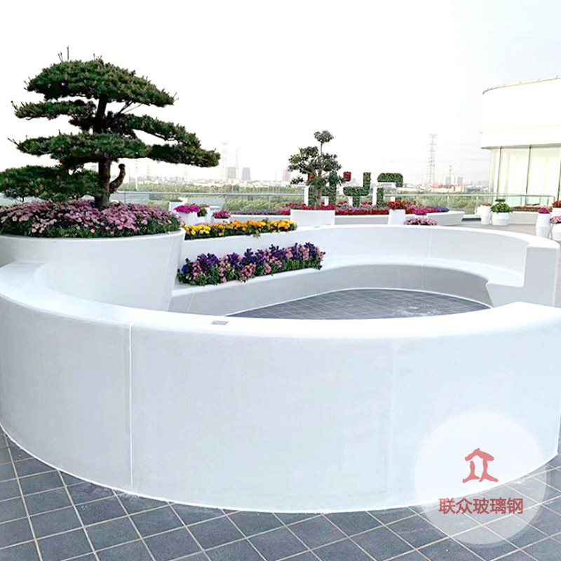 商場(chǎng)休閑座椅異形拼接組合戶外玻璃鋼樹(shù)池坐凳公共休息區(qū)創(chuàng)意美陳